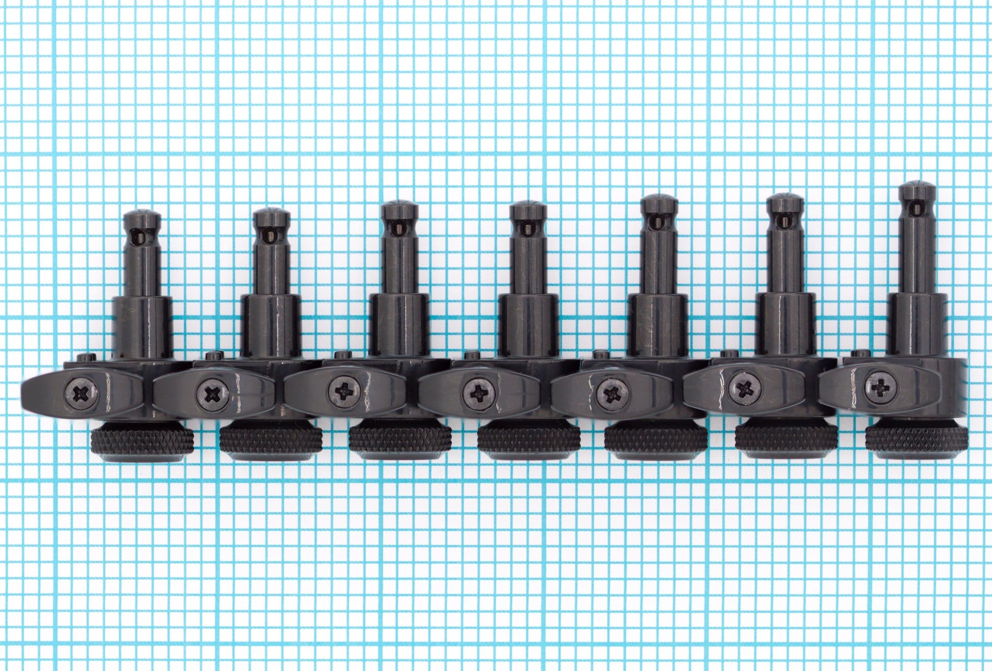 7 String: 7-In-Line Ratio Electric Locking Machine Heads Staggered Posts (PRL-9721-x7, Select Finish and Button) - Graph Tech Guitar Labs