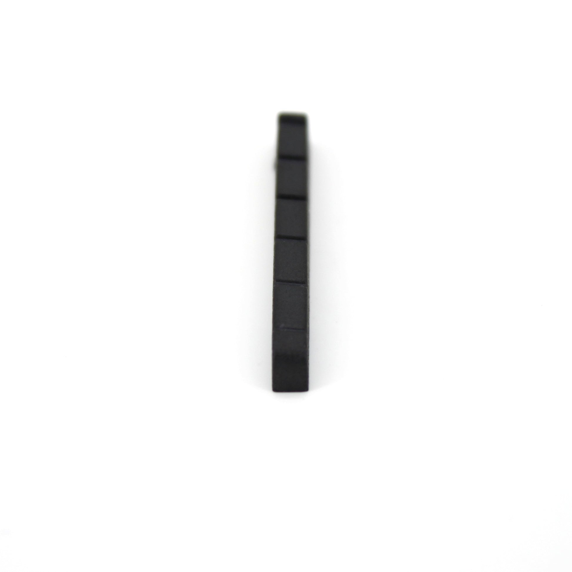 TUSQ & Black TUSQ XL Slotted Nut Flat Bottom 40.5x3.4 (Model-5040, Select Material) - Graph Tech Guitar Labs Ltd.