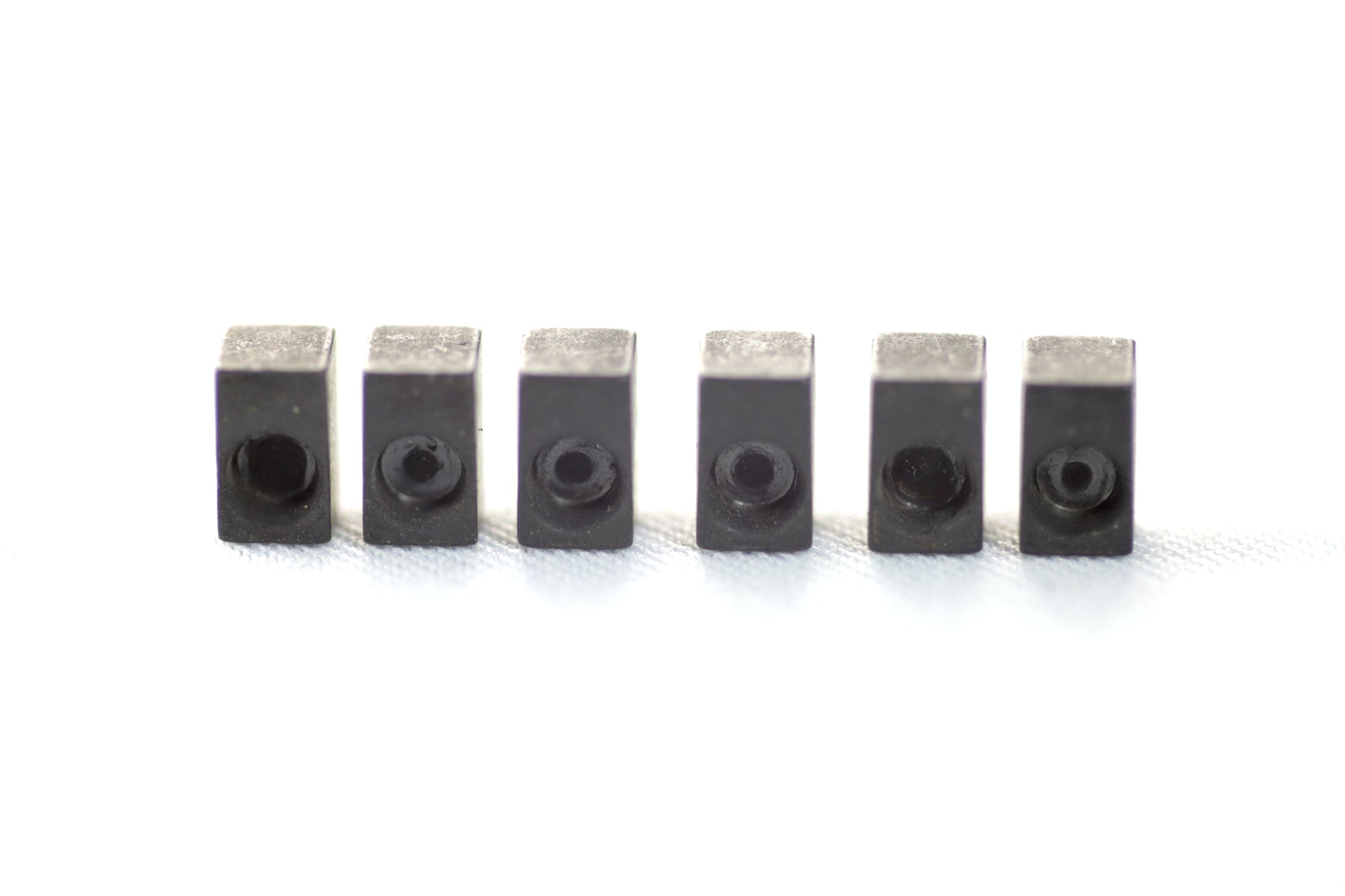 Insert Steel Slug Floyd Rose 6 PACK - Graph Tech Guitar Labs Ltd.